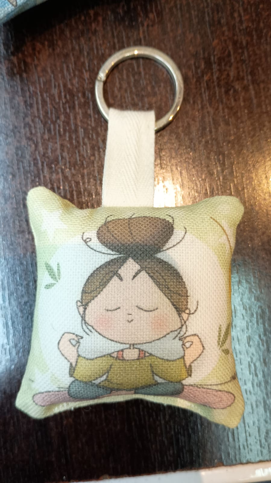 Portachiavi imbottito 6.5 cm con frase